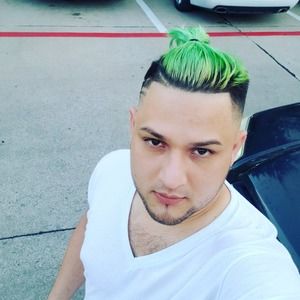 Meet your Posher, Cristian